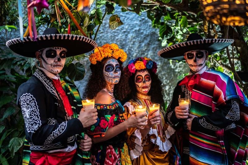 Ngày của người chết – Lễ hội rực rỡ sắc màu trong văn hóa Mexico