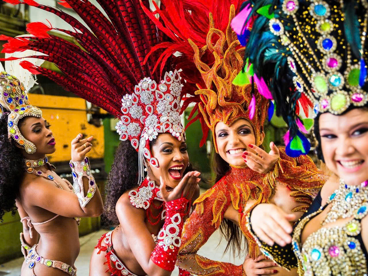Rio Carnival – Lễ hội đầy màu sắc lớn nhất Brazil