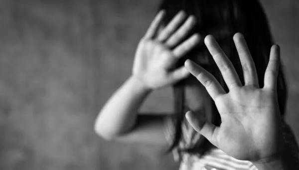 Bé gái 3 tháng tuổi bị người thân xâm hại: Nỗi đau vượt quá ngôn từ và lời cảnh tỉnh cho mọi gia đình